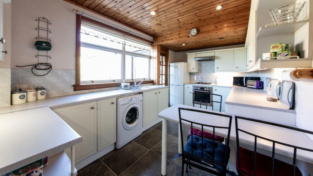 3 Bed House W/Drive & Garden V/Fast Wifi Near Bioquarter Vila Edimburgo Exterior foto